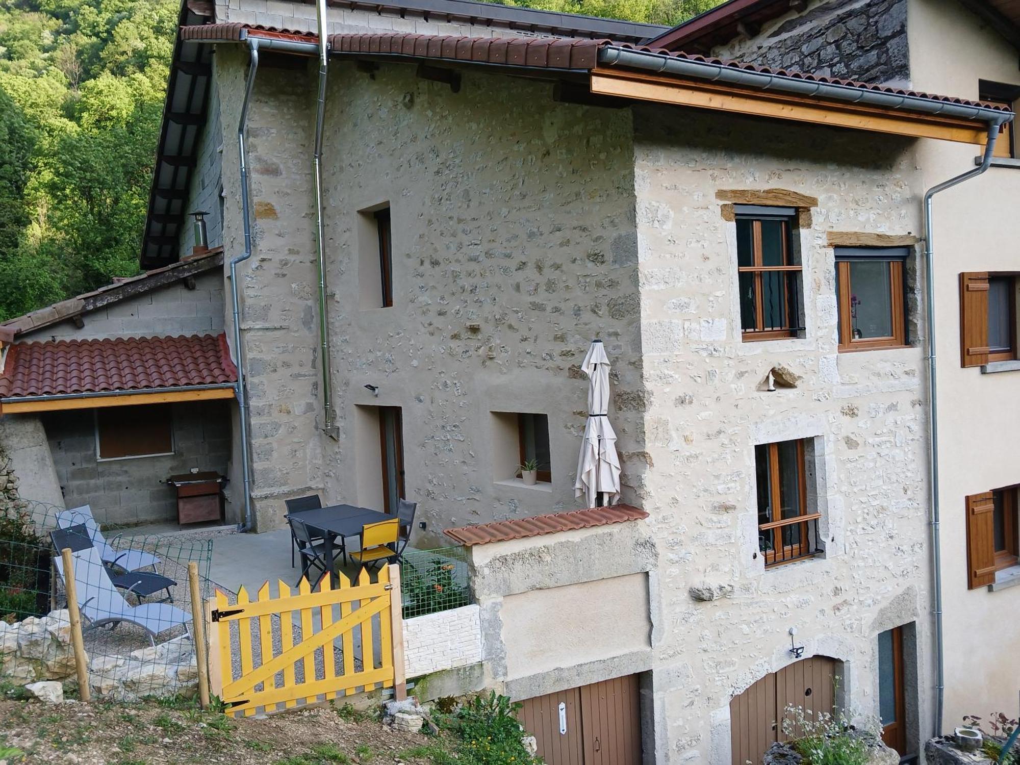 Gite Du Vieux Tonneau Cerdon  Extérieur photo